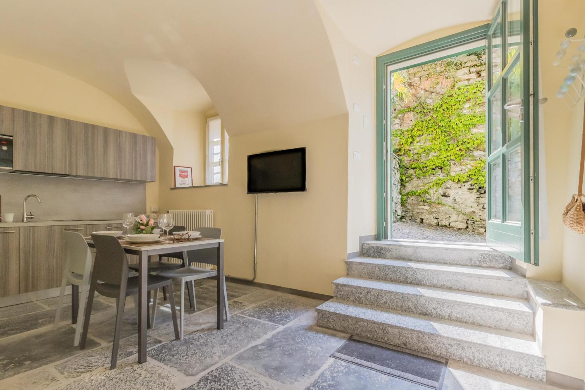 Tiny Duke Apartment Varenna Buitenkant foto