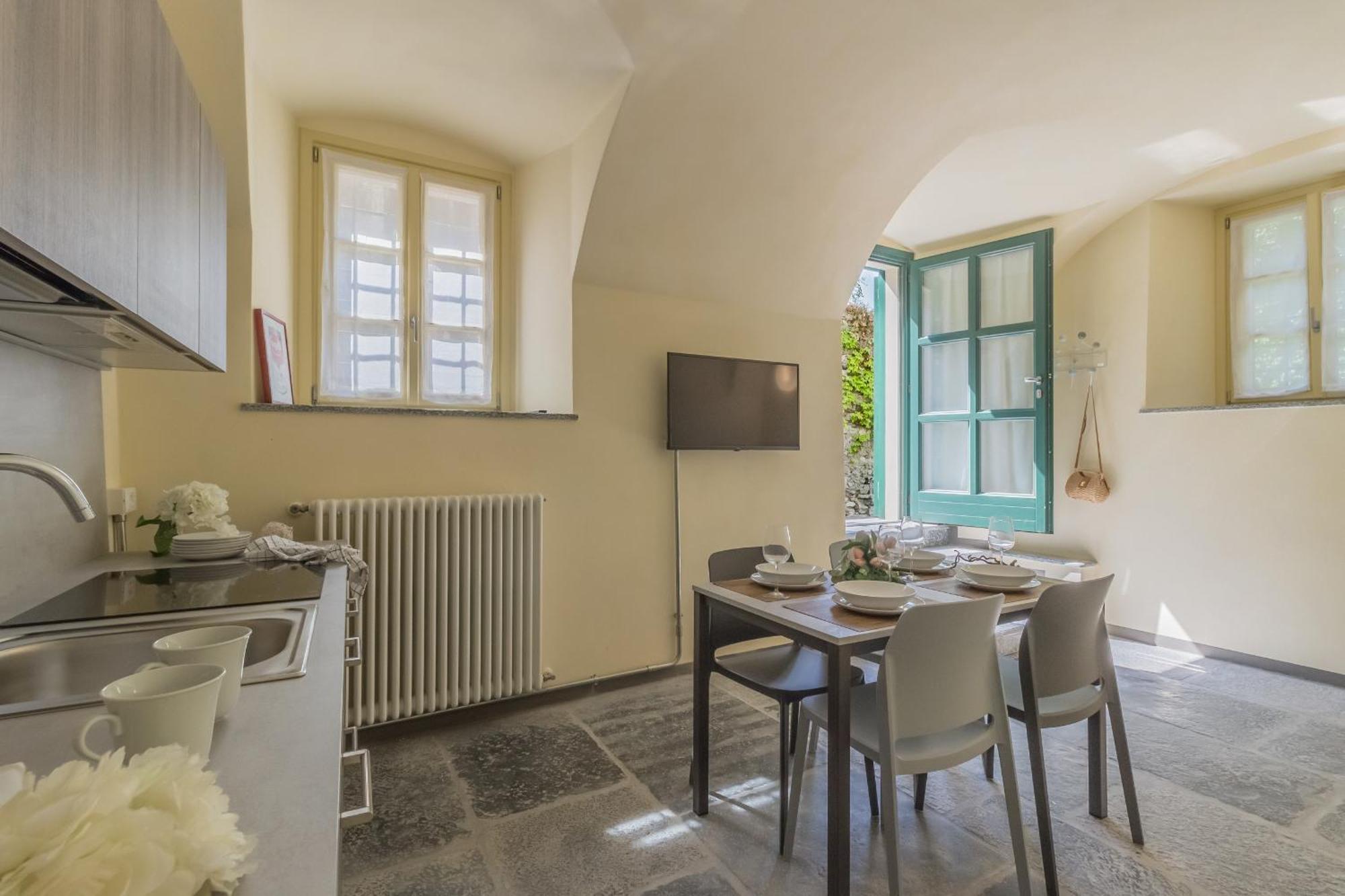 Tiny Duke Apartment Varenna Buitenkant foto